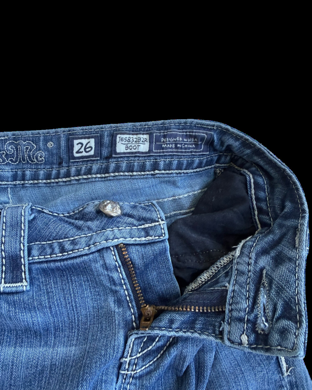 Miss Me Jeans size 26 Medium Wash Signature Bootcut - Picture 2 of 8